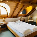 Sternen Hotel *